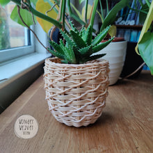 Load image into Gallery viewer, Pineapple Basket | Storage Basket/Plant Pot