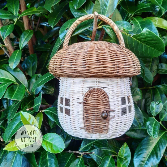 Wicker house bag hot sale