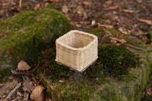 Load image into Gallery viewer, DIY Basketry kit for beginners | Cube Basket